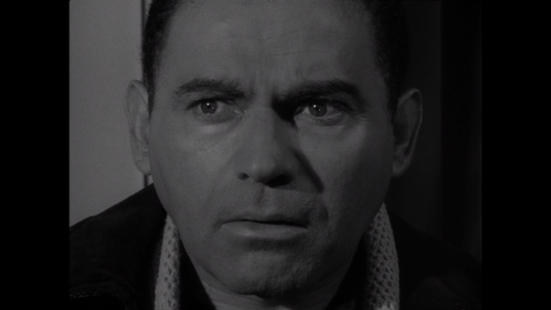 Nehemiah Persoff as Carl Lanser in Twilight Zone's "Judgment Night."