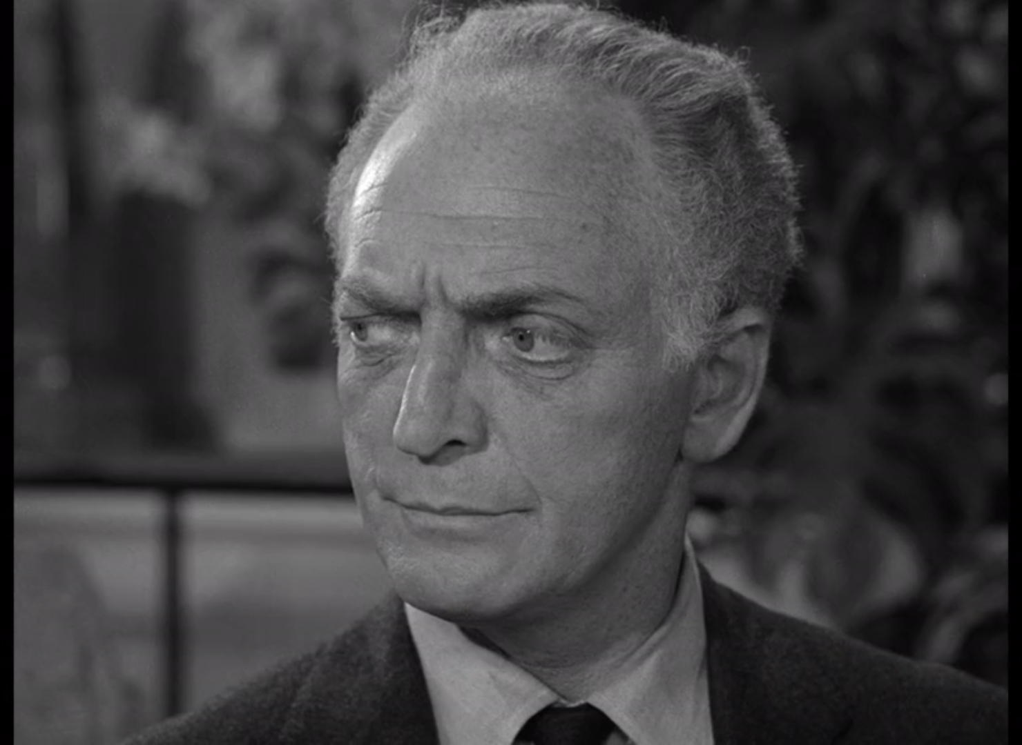Everett Sloane plays Franklin Gibbs in the Twilight Zone episode "The Fever"